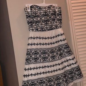 Black and white strapless dress